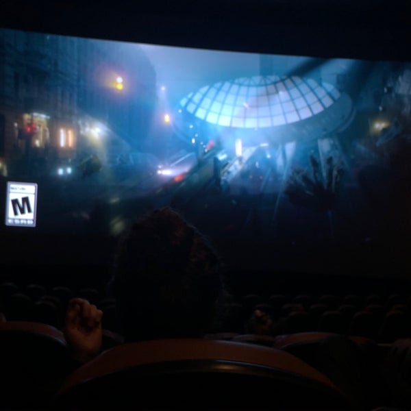 Foto di Regal Cascade IMAX & RPX Bioskop di Vancouver