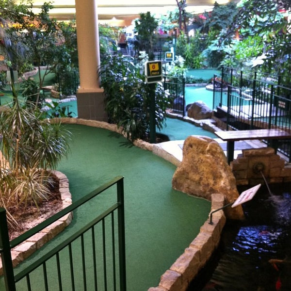 Market Mall Saskatoon'da Alışveriş Merkezi