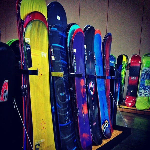 Fort Lauderdale Ski and Snowboard Show (Now Closed) Board Store