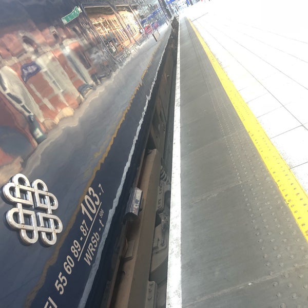 РџРѕРµР·Рґ Belmond Grand Hibernian