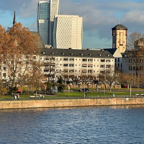 12/7/2022 tarihinde Daryl K.ziyaretçi tarafından JW Marriott Hotel Frankfurt'de çekilen fotoğraf