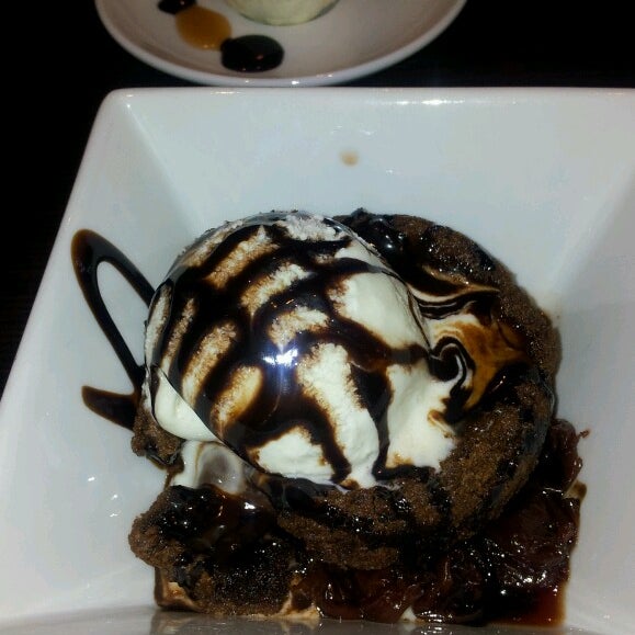 Austin Cake Ball Bakery in Austin