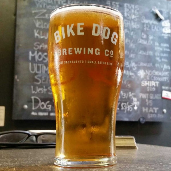 Photo taken at Bike Dog Brewing Co. by Ant S. on 7/16/2017