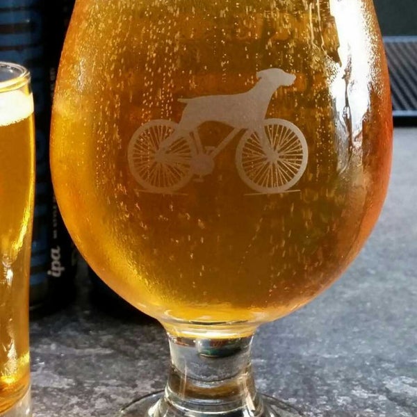 Photo taken at Bike Dog Brewing Co. by Ant S. on 8/27/2017