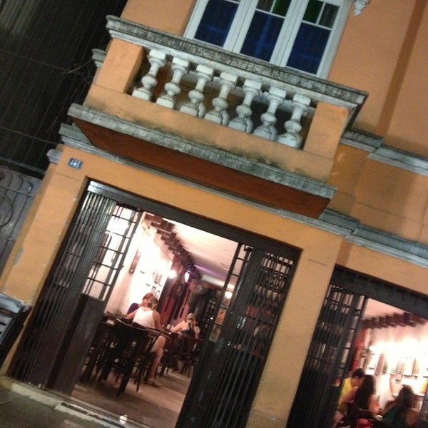 Foto tirada no(a) Pinacoteca Bar por Rodrigo V. em 12/18/2012