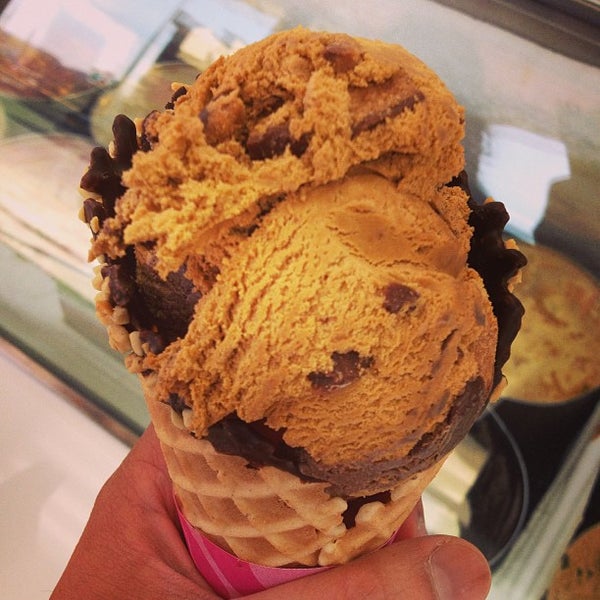 Baskin Robbins Hamilton On