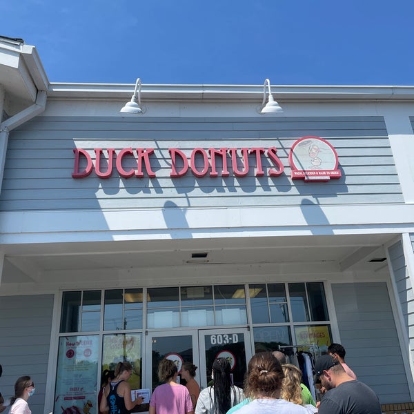 Photo taken at Duck Donuts by Christine W. on 5/27/2021