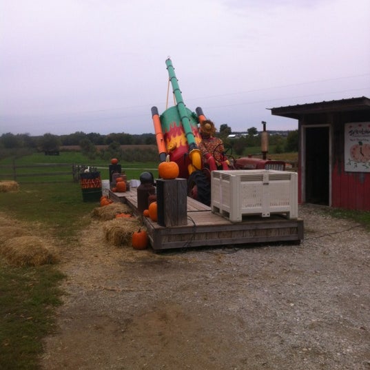 Photo taken at Eckert&#39;s Millstadt Fun Farm by Alex E. on 10/7/2012