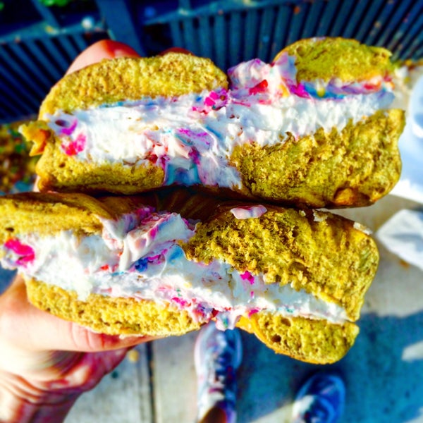 Photo taken at Tompkins Square Bagels by Ali G. on 9/25/2015