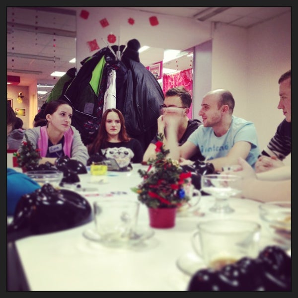 родила в кофейне