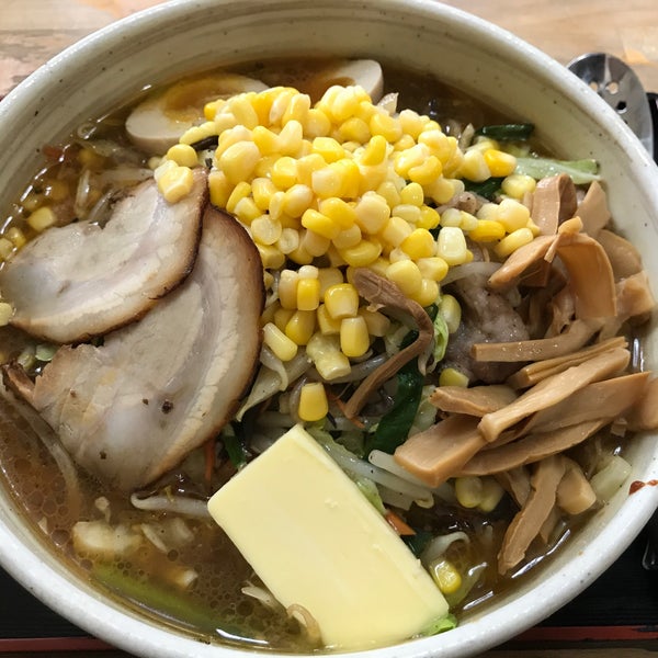 若大将 Restaurante De Ramen En 郡山市