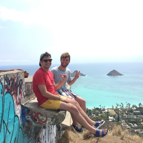Lanikai Pillboxes Hike Hiking Trail in Kailua