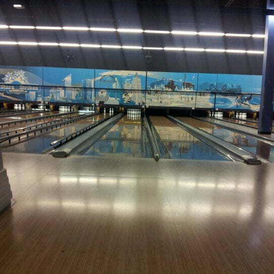 strikes bowling alley strikes bowling alley