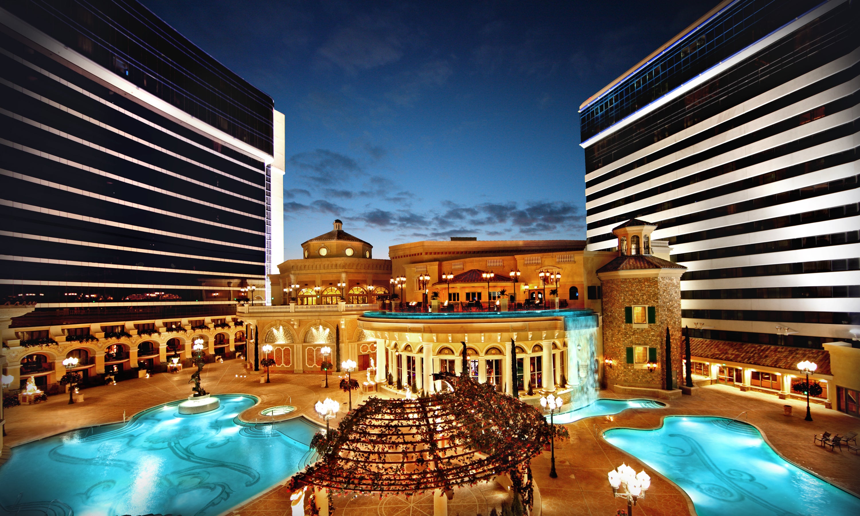 Peppermill Resort Spa Casino Reno NV Peppermill Resort Spa Casino Reno NV