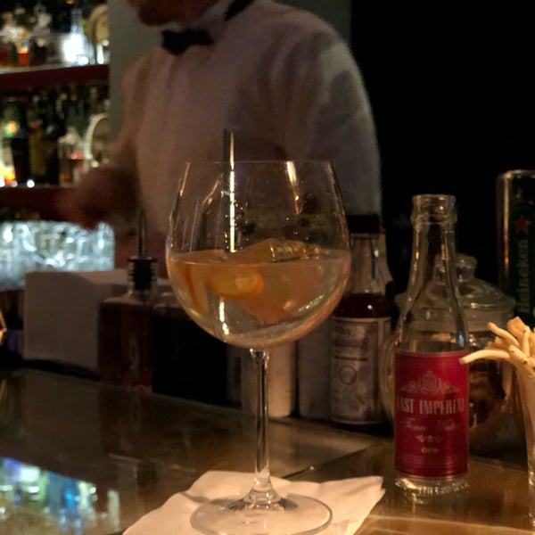 10/26/2018にMartin Ž.がBugsy&#39;s Barで撮った写真