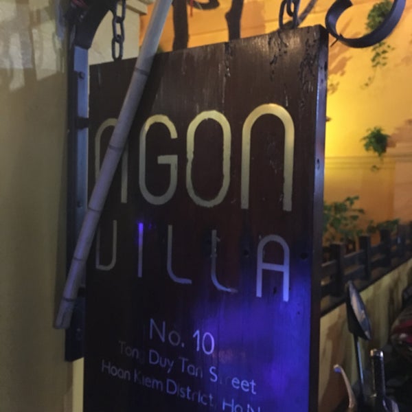 12/25/2016 tarihinde Grant D.ziyaretçi tarafından Ngon Villa Restaurant'de çekilen fotoğraf