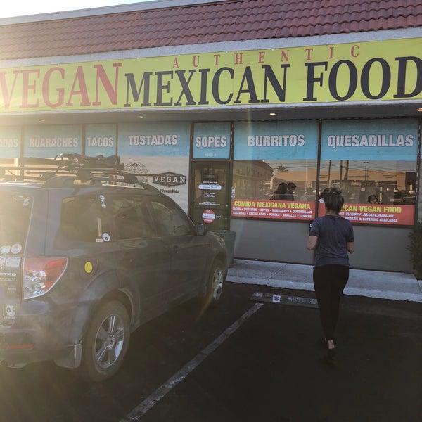 Foto diambil di Pancho&#39;s Vegan Tacos oleh George B. pada 6/28/2018