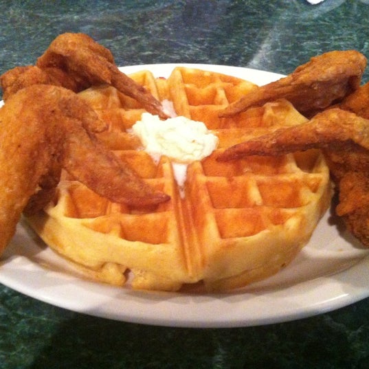 Photo taken at Kiki&#39;s Chicken And Waffles by Jill on 10/8/2012