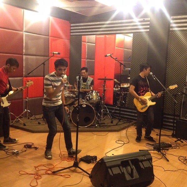 Photos At Xiphos Music Studio Music Venue In Bandung