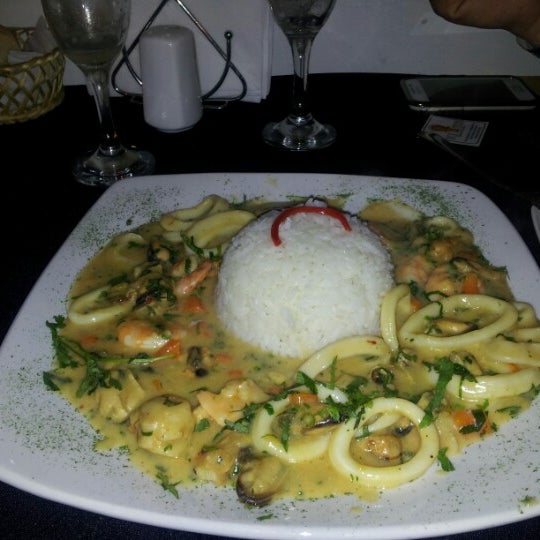 Photo taken at Inca Pacha Restaurante by Rodrigo B. on 11/2/2012