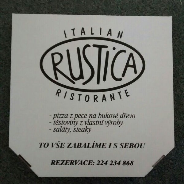 Das Foto wurde bei Restaurant Rustica von Petr C. am 10/20/2015 aufgenommen