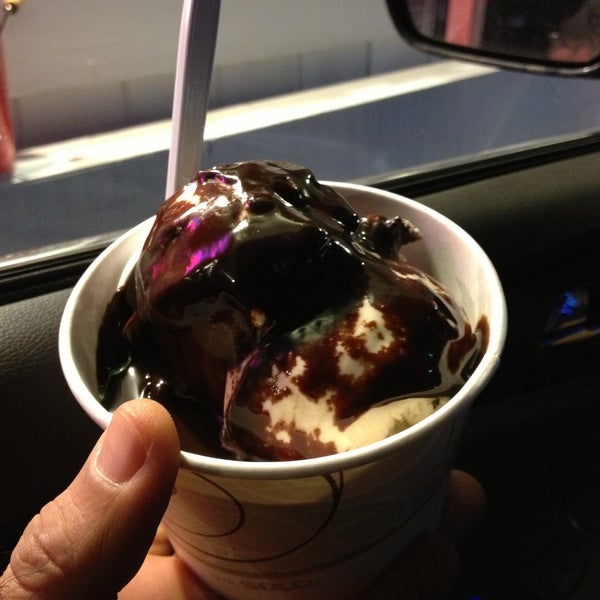 The Village Scoop Ice Cream Parlor in Colchester