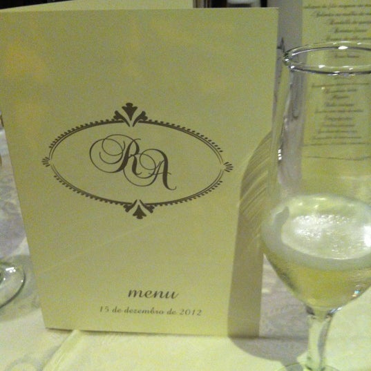 Photo taken at Restaurante Tartine by Ricardo S. on 12/16/2012