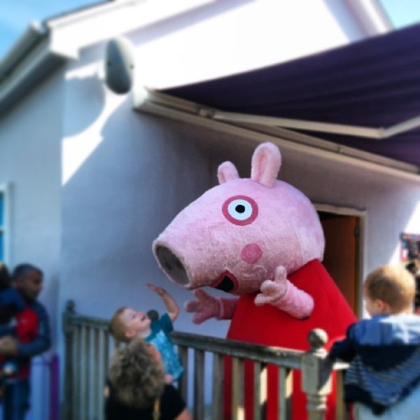 Photo taken at Peppa Pig World by Steve D. on 4/17/2014