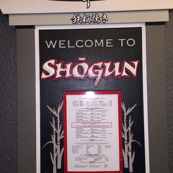 Снимок сделан в Shogun Japanese Steak House пользователем T S. 1/31/2015
