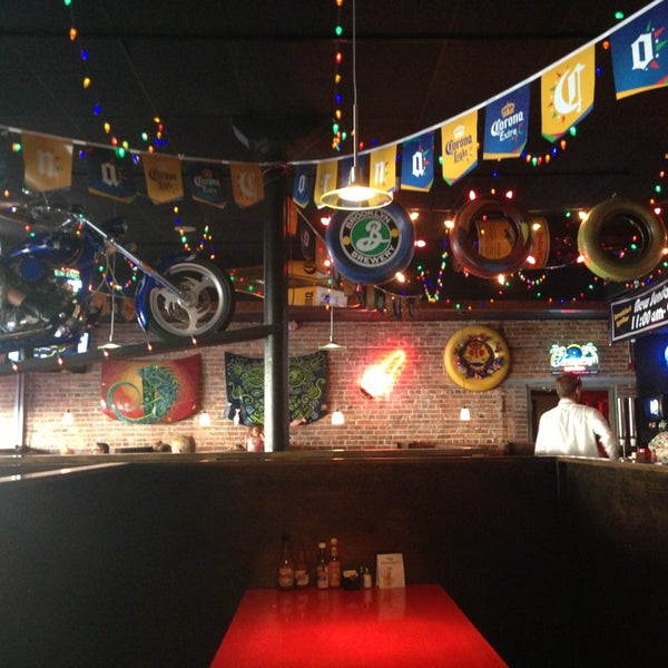 8/20/2013にNicholas C.がLola&#39;s Burrito &amp; Burger Jointで撮った写真