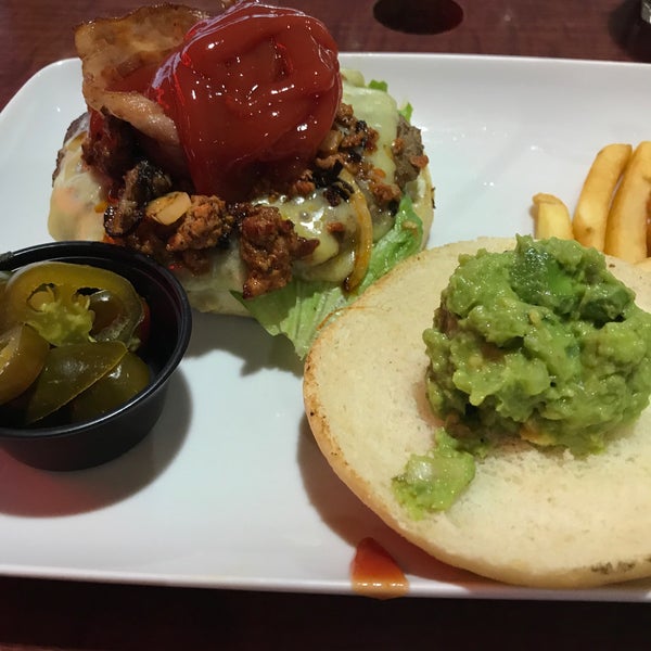 Guacamole Grill Restaurante mexicano en Toluca