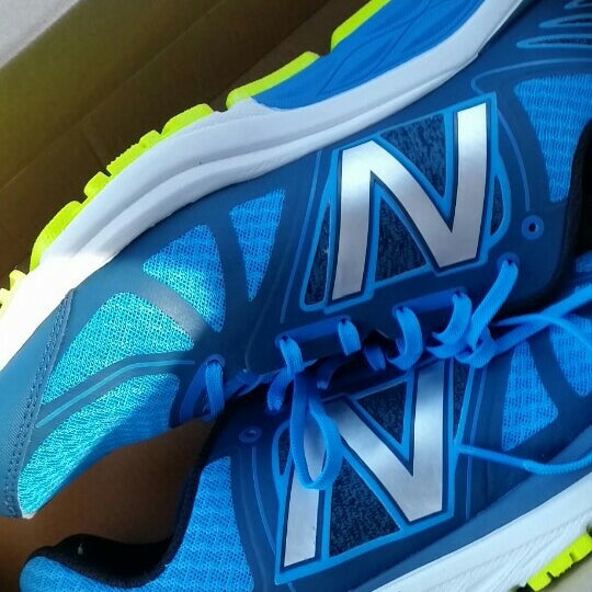 Stadium outlet sales new balance