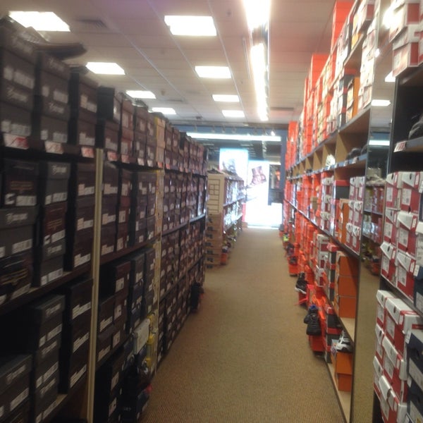 Famous Footwear - Shoe Store in 