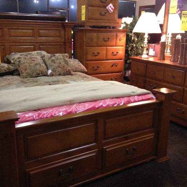 Everybody Loves Raymond Bedroom Set Broyhill