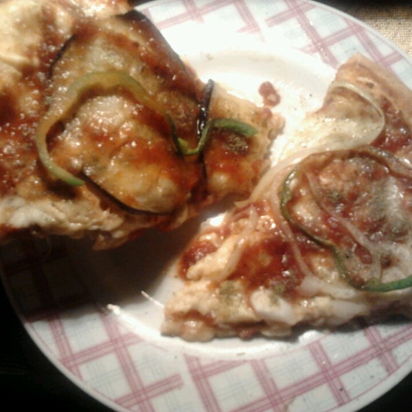 Pizzeria El Horno - Pizza Place