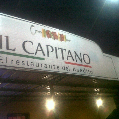 12/14/2012にLaura M.がIL Capitanoで撮った写真