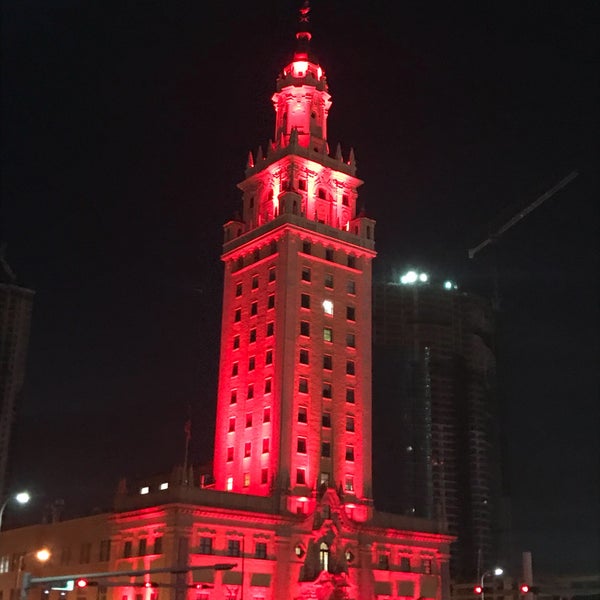 Photo taken at Miami Freedom Tower by Nellie A. on 3/9/2018