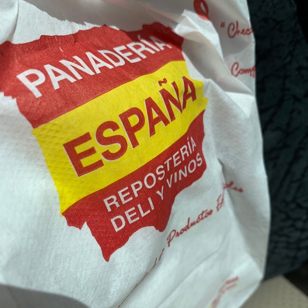 Photo prise au Panaderia España par Metsye J. le5/13/2020