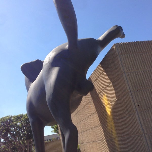 Photo taken at Orange County Museum of Art by Ken on 4/11/2014