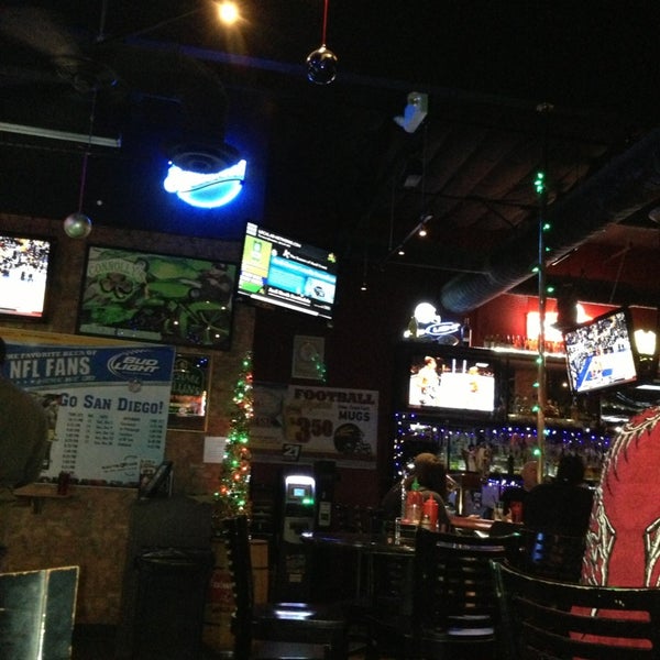 Photo taken at Connolly&#39;s Sports Grill by Chris R. on 12/23/2012