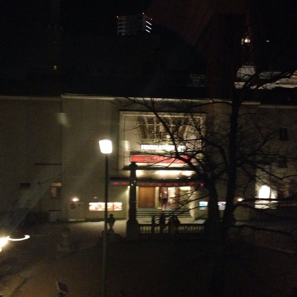 Das Foto wurde bei Hotel Savoy Berlin von Vladimir N. am 3/13/2014 aufgenommen