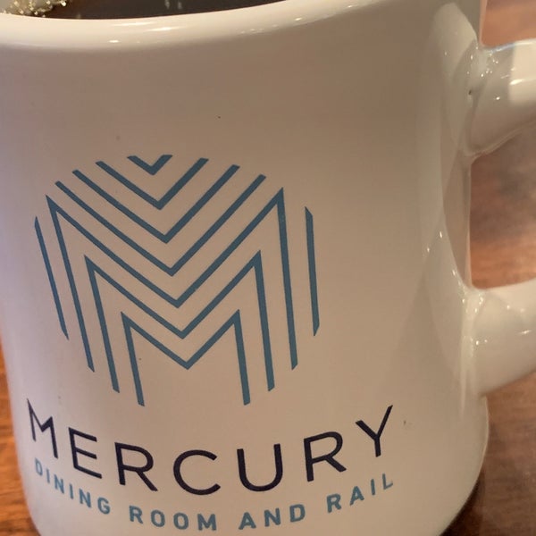 Foto tirada no(a) Mercury Dining Room and Rail por Dean H. em 7/28/2019