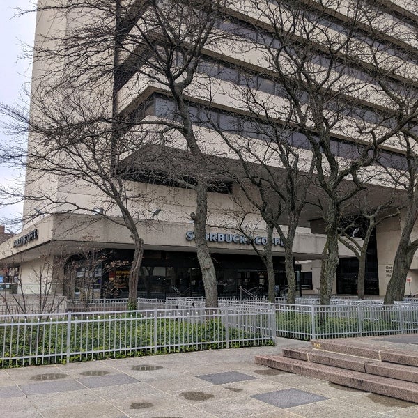 Starbucks Journal Square 2 tips from 432 visitors