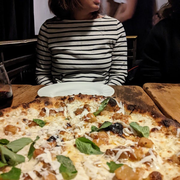 10/5/2022にMike F.がRazza Pizza Artiginaleで撮った写真