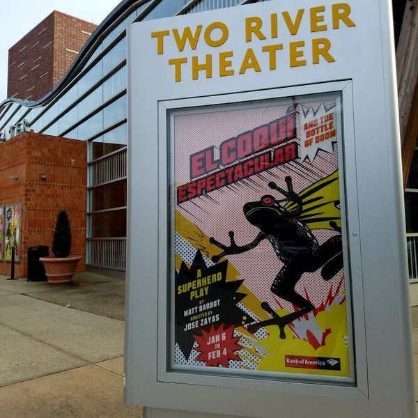 Foto tirada no(a) Two River Theater por Mike F. em 1/27/2018