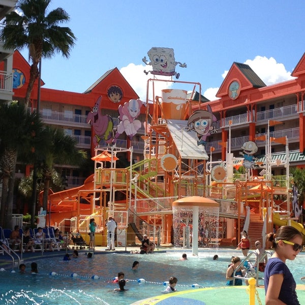 Foto tomada en Nickelodeon Suites Resort  por Ja&#39;Von W. el 6/25/2013