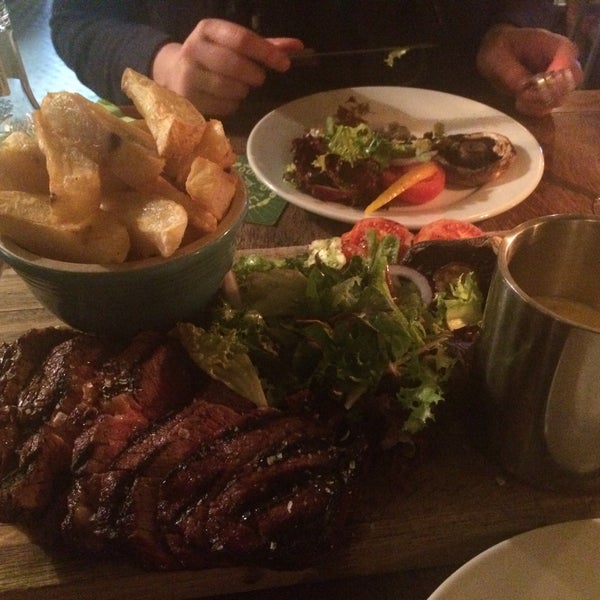 Ribeye for two was excellent. Cosy pub very worth walking over the bridge from central Rye