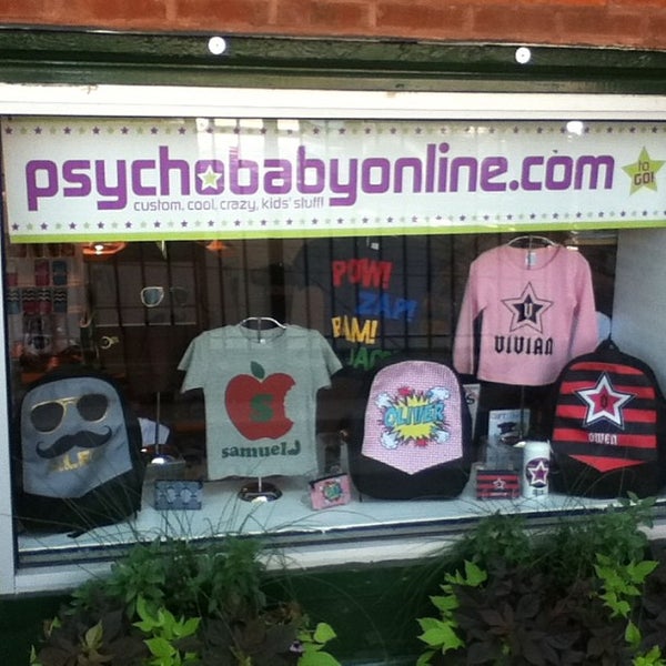 Foto tomada en Psychobaby Custom Shop  por Psychobaby Custom Shop el 2/28/2014