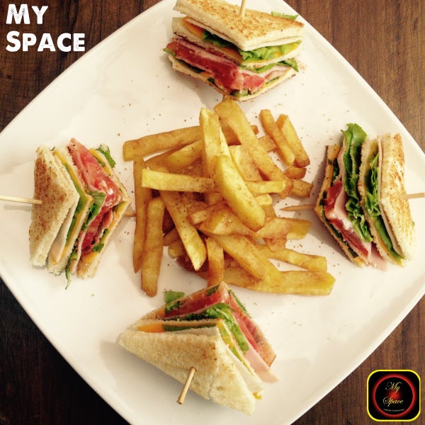 Prueba nuestro Club Sandwich es especular.