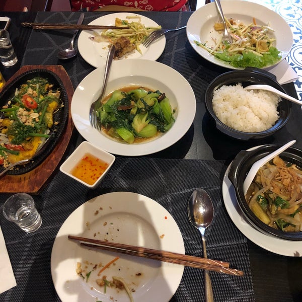 Парина 6 казань. Ханой еда. Фуд ханой. Фуд ханой казань. Hanoi казань.